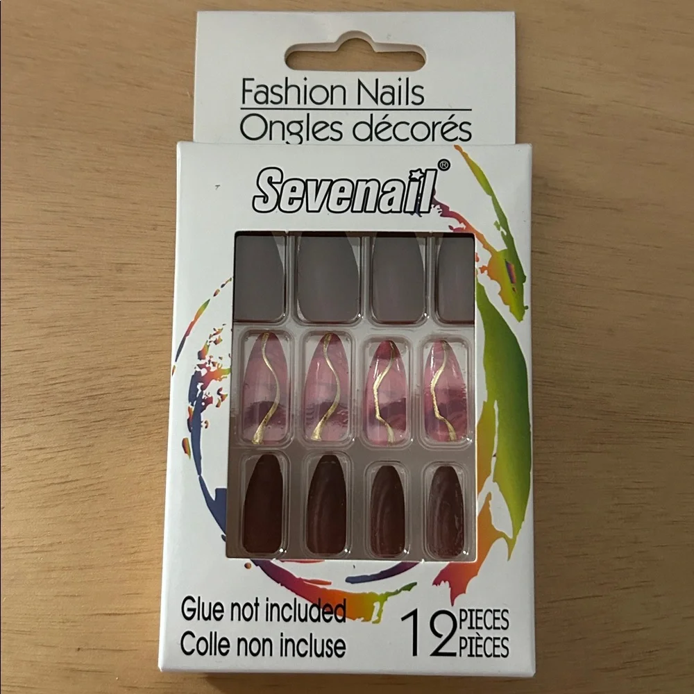 Free with Bundle New 12pc Press-On Nails Brown Gold Pink 🩷🩷